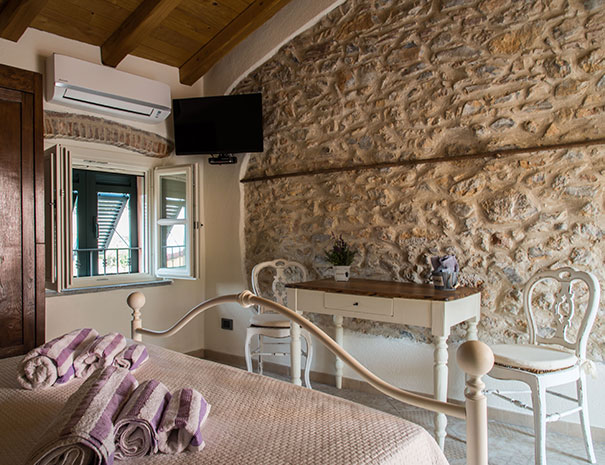 Camera b&b con terrazzo